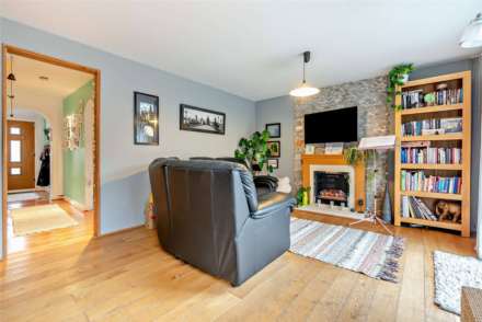 Van Diemans, Oxford, Image 9