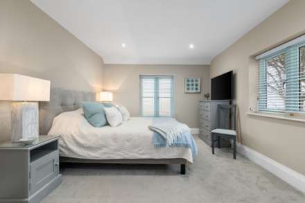 Windrush Heights, Windrush, nr Burford, Image 13