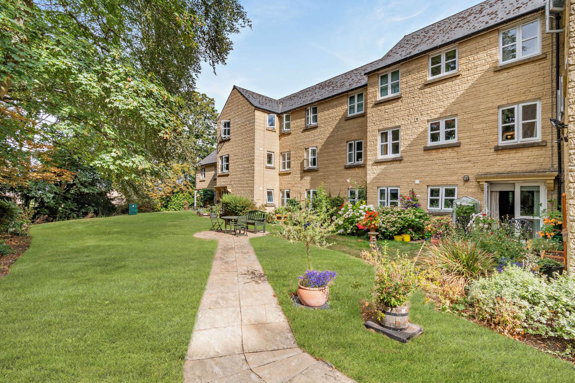 Kingstone Court, Chipping Norton, Image 14