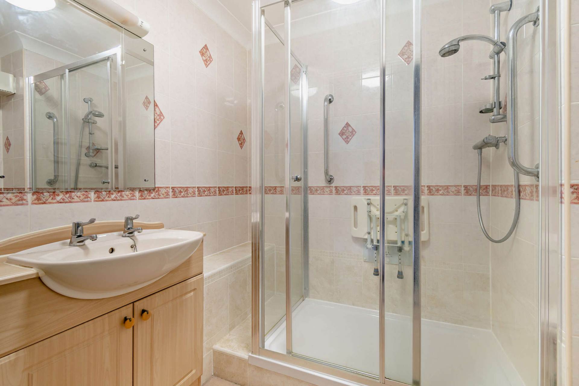 Kingstone Court, Chipping Norton, Image 9