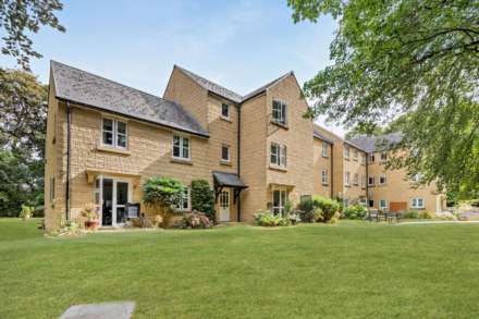 Kingstone Court, Chipping Norton