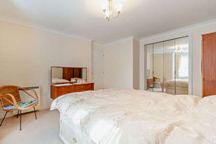 Kingstone Court, Chipping Norton, Image 11