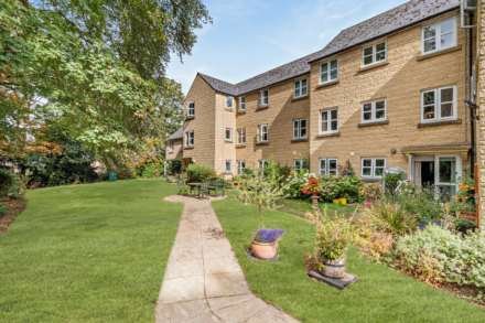 Kingstone Court, Chipping Norton, Image 14
