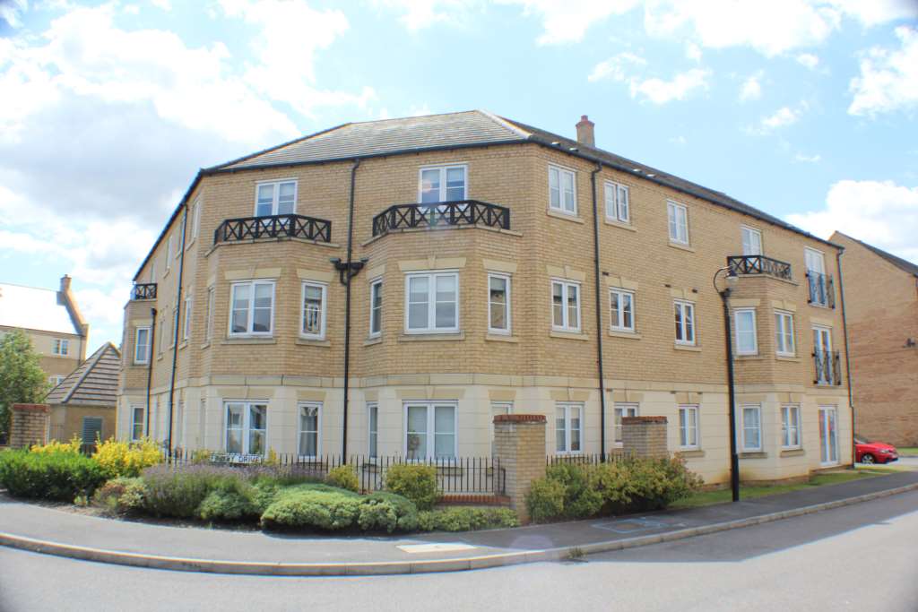 Dainty Grove, Grange Park, NN4, Image 1