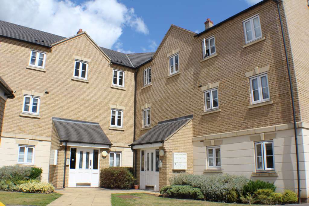 Dainty Grove, Grange Park, NN4, Image 2