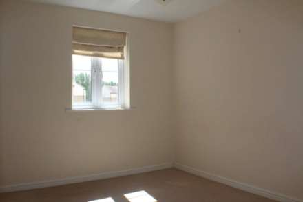 Dainty Grove, Grange Park, NN4, Image 6