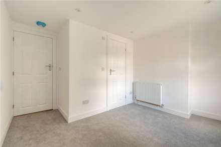Oxford Road, Banbury, Image 16