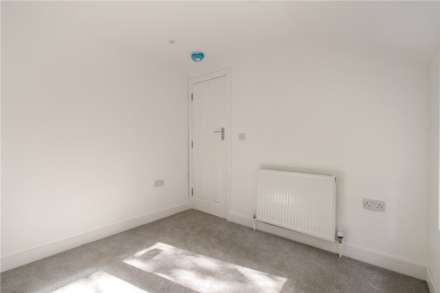 Oxford Road, Banbury, Image 18