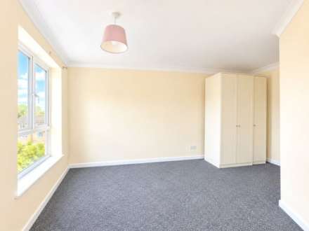 Barton Crescent, Leamington Spa, Image 11