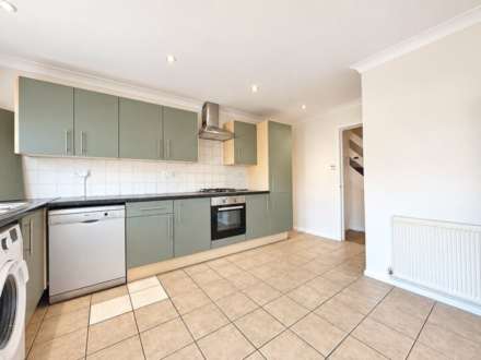 Barton Crescent, Leamington Spa, Image 9