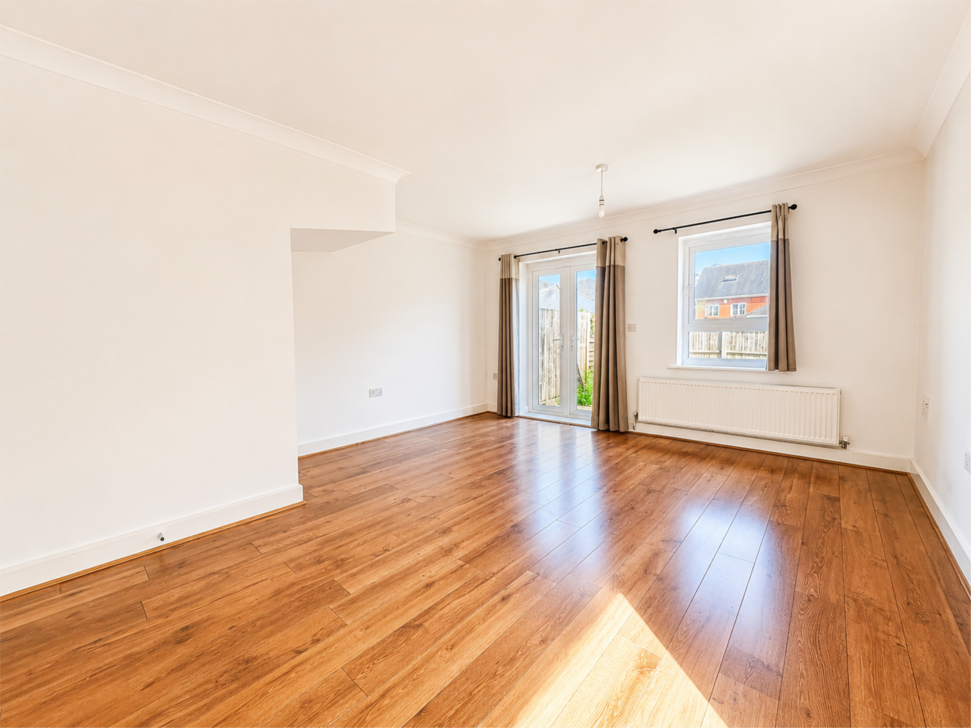 Goodworth Road, Park 25, Redhill, RH1, Image 10