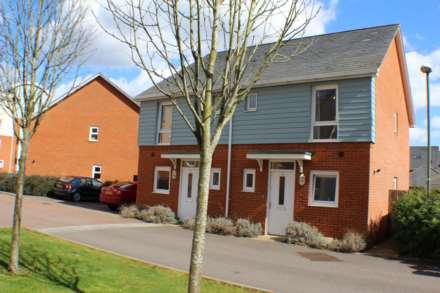 Property For Rent Goodworth Road, Redhill