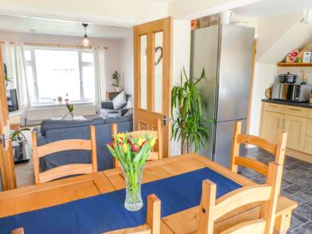 Godfrey Close, Radford Semele, Leamington Spa, Image 3
