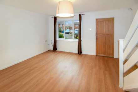 Manston Close, Bicester, Image 2