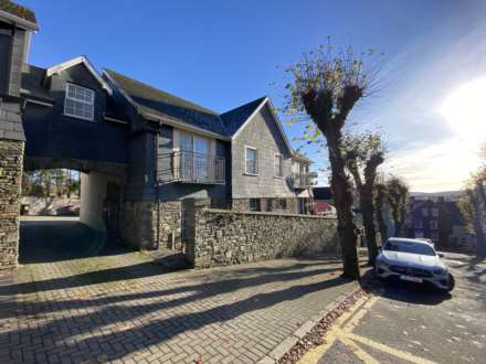 6 The Belfry, Carmel Avenue, Kinsale, Co Cork, P17 FW27, Image 2
