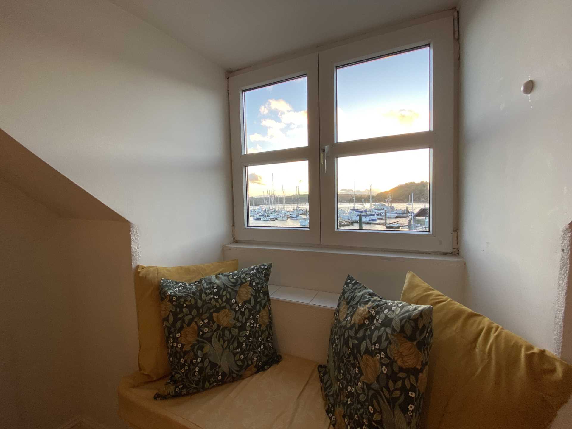 Wild Atlantic Way - Ferry House, Castlepark, Kinsale, P17 H027, Image 17