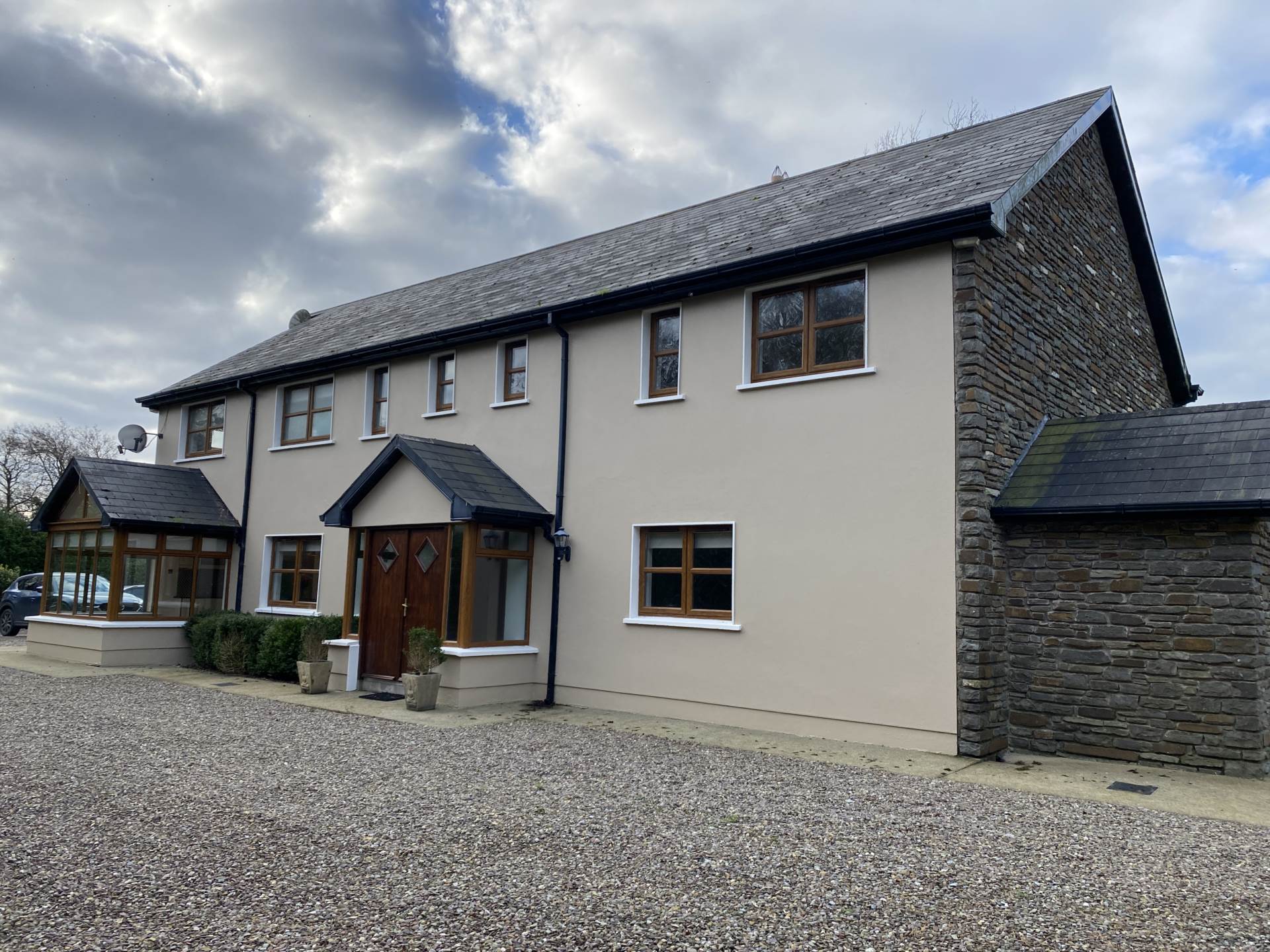 Iona, Dunderrow, Kinsale, Co Cork, P17 VW57, Image 4