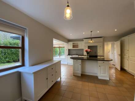 Iona, Dunderrow, Kinsale, Co Cork, P17 VW57, Image 10