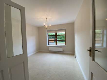 Iona, Dunderrow, Kinsale, Co Cork, P17 VW57, Image 12