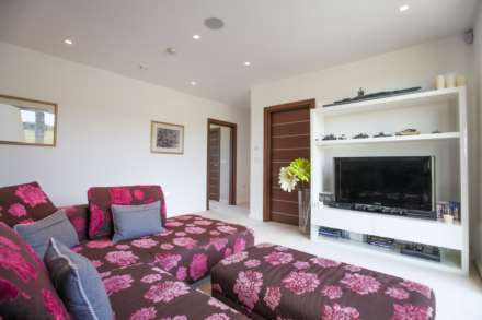 Avalon, Sandycove, Kinsale, P17 N299, Image 13
