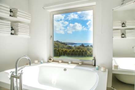 Avalon, Sandycove, Kinsale, P17 N299, Image 15