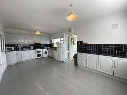 Tara, Ballycatten, Ballinspittle, Kinsale, Co Cork, P17 WY07, Image 9