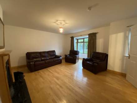 56 Springmount, Kinsale, Co Cork, P17 YR92, Image 4