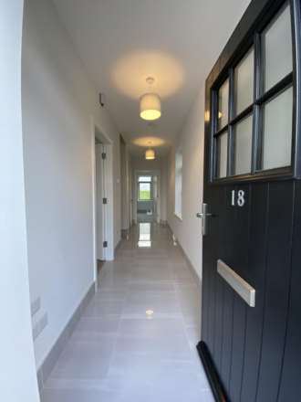18 Campion Avenue, Abbey Fort, Kinsale, Co Cork, P17 RT10, Image 2