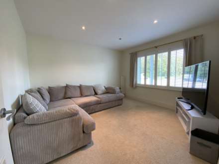 19 Ard na Mara, Cappagh, Kinsale, Co Cork, P17 HY82, Image 12