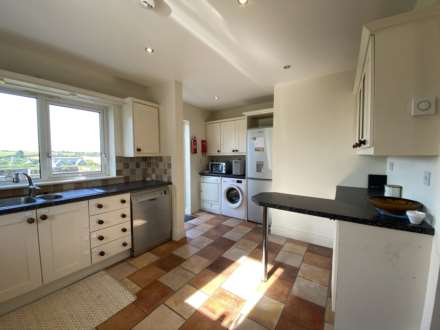 19 Ard na Mara, Cappagh, Kinsale, Co Cork, P17 HY82, Image 9