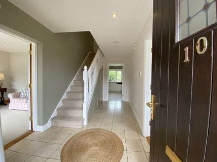 10 Ringcurran Grove, Ardbrack, Kinsale, Co Cork, P17 W590, Image 4