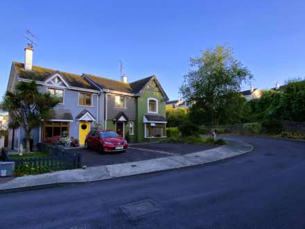 47 Springmount, Kinsale, Co Cork, P17 CD35, Image 2
