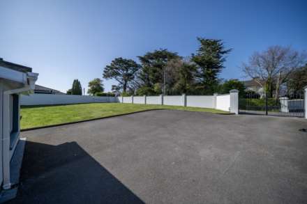 2 Harbour Heights, Cappagh, Kinsale, Co Cork, P17 E840, Image 39