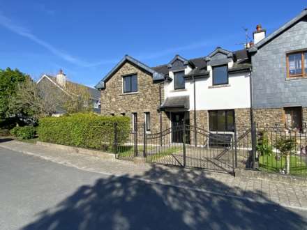 Property For Rent Four Winds, Kinsale