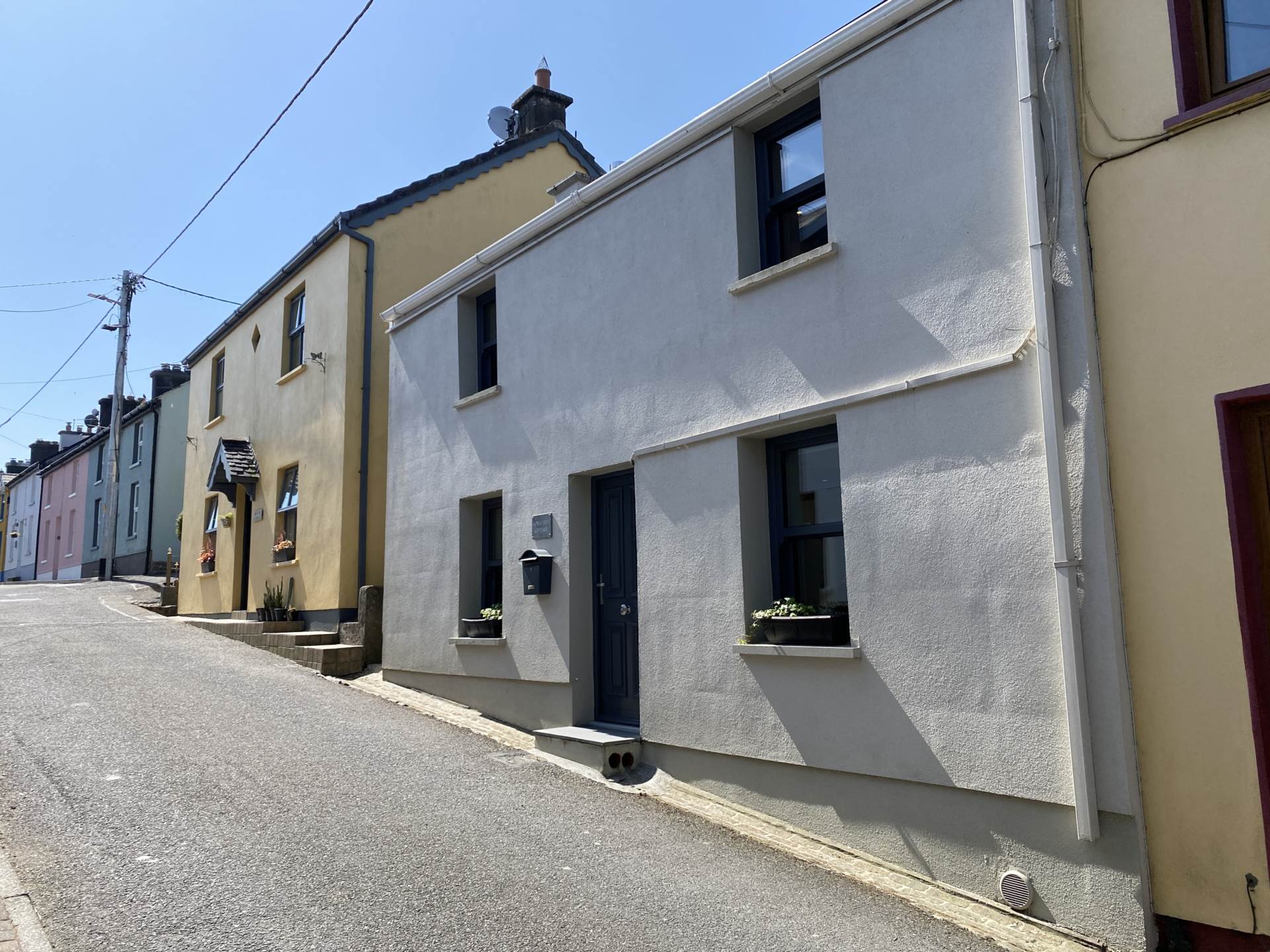 Apple Tree Cottage, Higher O'Connell St, Kinsale, Co Cork, P17 EH48, Image 1