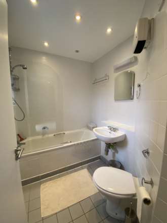 7 Shearwater, Pier Road, Kinsale, Co Cork, P17 H295, Image 19
