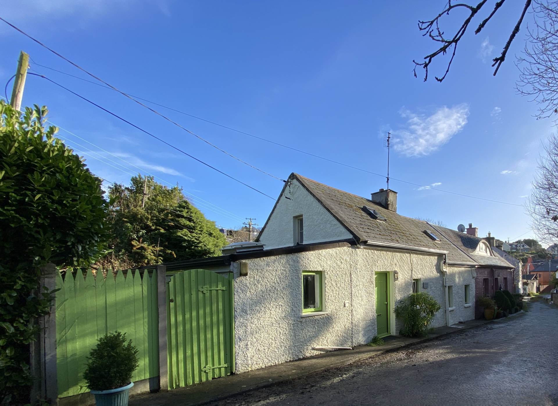 Brookside Cottage, Hermitage Lane, Summercove, Kinsale, P17 D588, Image 2