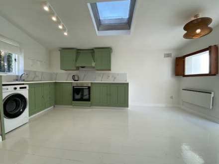 Brookside Cottage, Hermitage Lane, Summercove, Kinsale, P17 D588, Image 11