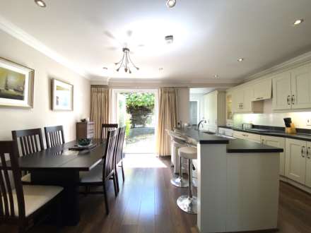 3 Fisherman's Rest, Higher O'Connell Street, Kinsale, Co Cork, P17 FA06, Image 4