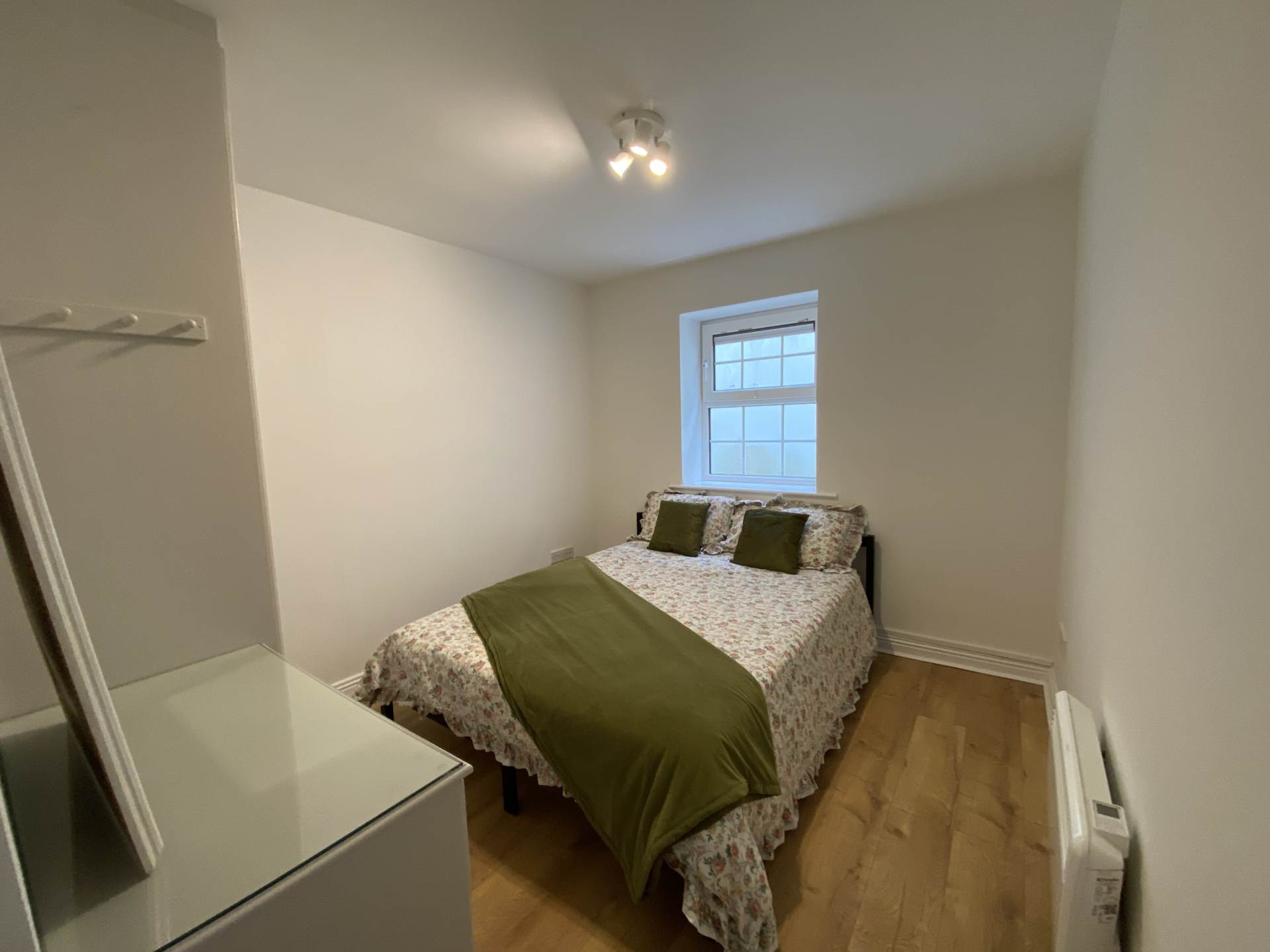 2 Rampart Manor, Kinsale, P17 W280, Image 15