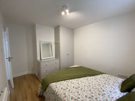 2 Rampart Manor, Kinsale, P17 W280, Image 16