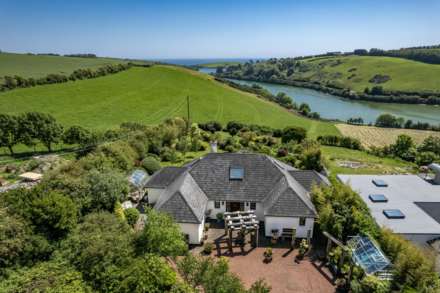 Castlelands, Castlepark, Kinsale, Co Cork, P17 FR96