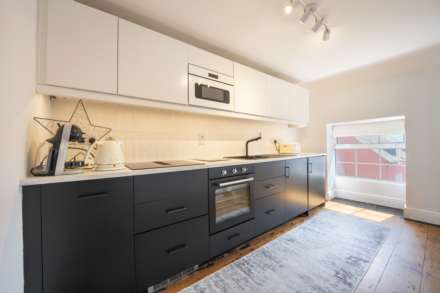 Apt 3, Craig House, Summercove, Kinsale, P17 D262, Image 16