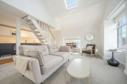 Apt 3, Craig House, Summercove, Kinsale, P17 D262, Image 6