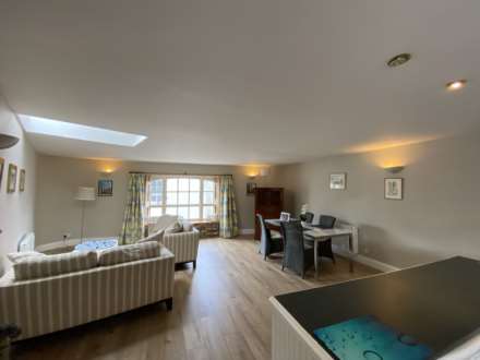 Penthouse Apt, 1 Market Quay, Kinsale, Co Cork, Image 4