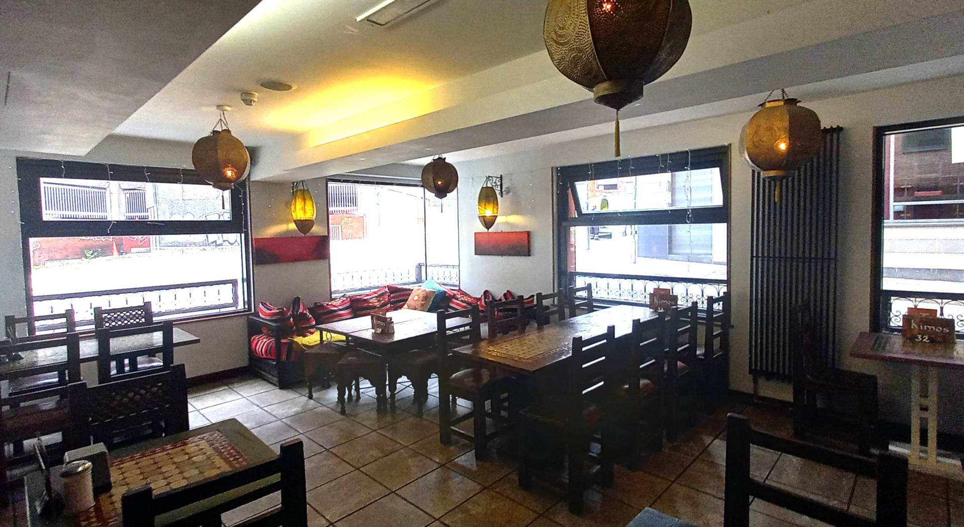 Kimos Restaurant