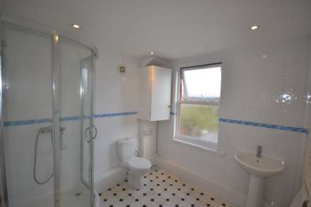 St Edwards Road, Earley, Reading, Berkshire, RG6 1NL, Image 8