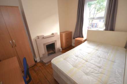 Cardigan Road, Reading, Berkshire, RG1 5QL, Image 2