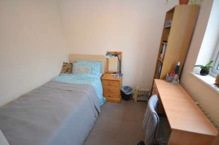 Linden Road, Shinfield, Reading, Berkshire, RG2 7EQ, Image 4