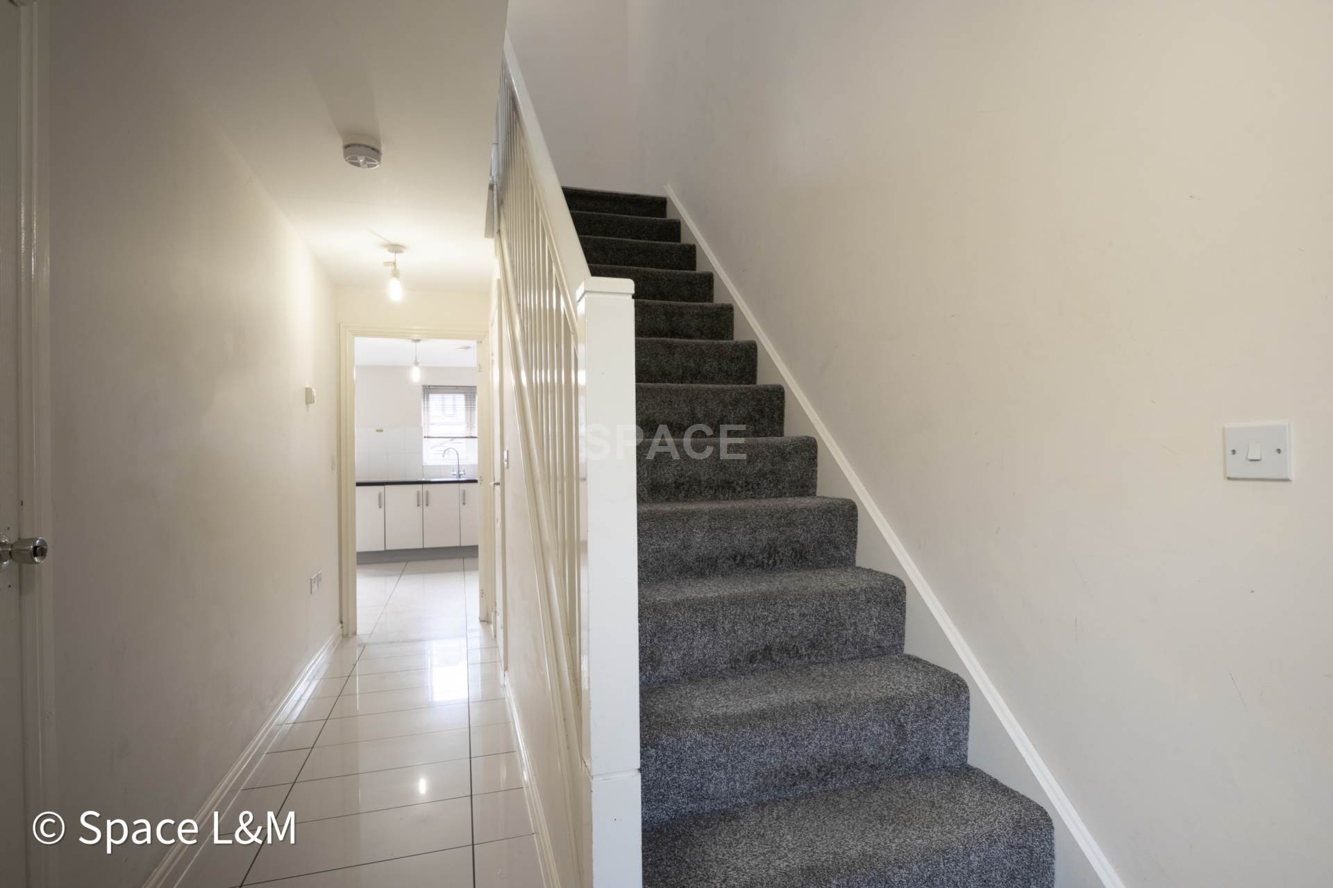 Regis Park Road, Reading, Berkshire, RG6 7AD, Image 1